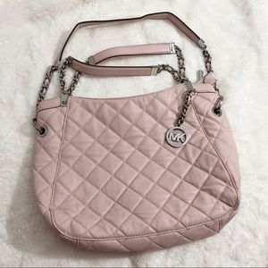 New. Micheal Kors purse